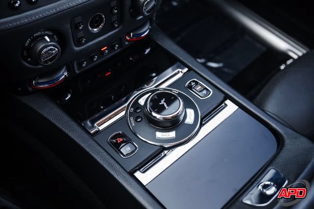 Used 2017 Rolls-Royce Ghost RWD image 23