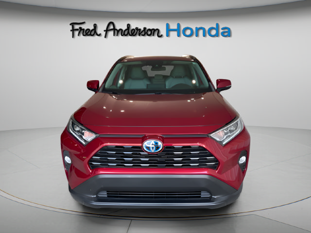 Used 2021 Toyota RAV4 XLE Premium AWD/4WD image 3