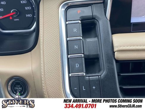 Used 2021 Chevrolet Suburban Premier RWD image 28