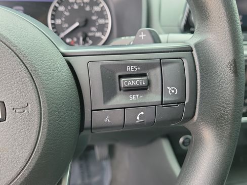Certified 2022 Nissan Rogue S FWD image 23