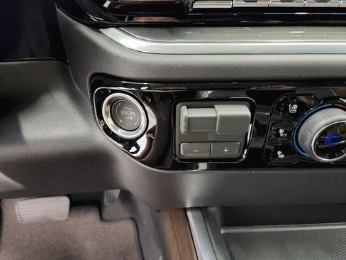New 2026 Chevrolet Silverado 3500 High Country w/ High Country Premium Package AWD/4WD image 33