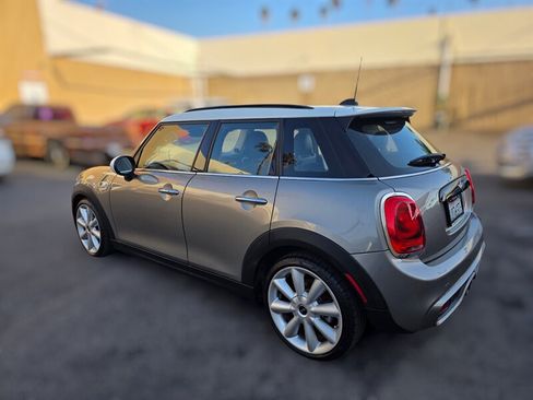 Used 2017 MINI Cooper S FWD image 6