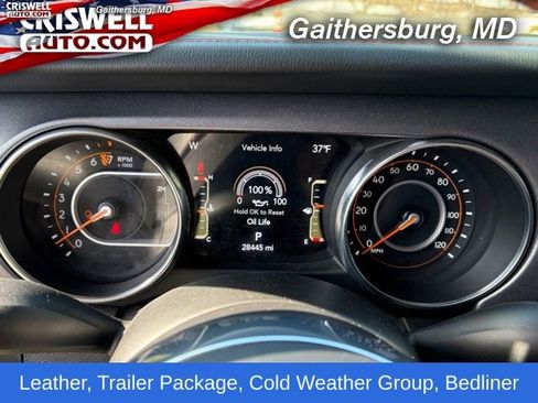 Used 2023 Jeep Gladiator Mojave w/ Cold Weather Group image 17