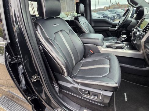 Used 2018 Ford F150 Platinum w/ Equipment Group 701A Luxury image 41