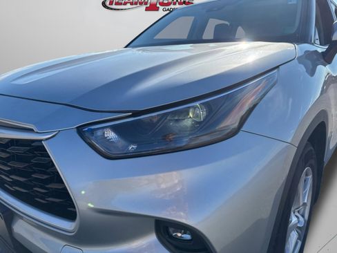 Used 2023 Toyota Highlander LE image 45