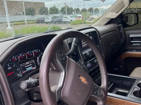Used 2014 Chevrolet Silverado 1500 LTZ RWD image 13