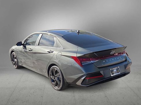 New 2026 Hyundai Elantra SEL Sport Premium image 6