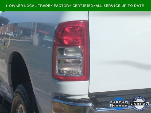 Used 2024 RAM 3500 Tradesman w/ Chrome Appearance Group image 23