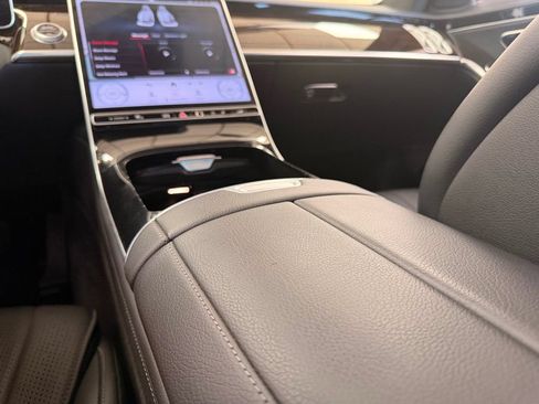 Used 2022 Mercedes-Benz S 580 4MATIC Sedan image 37
