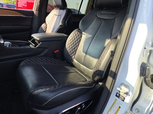 Certified 2023 Jeep Grand Cherokee L Summit AWD/4WD image 30