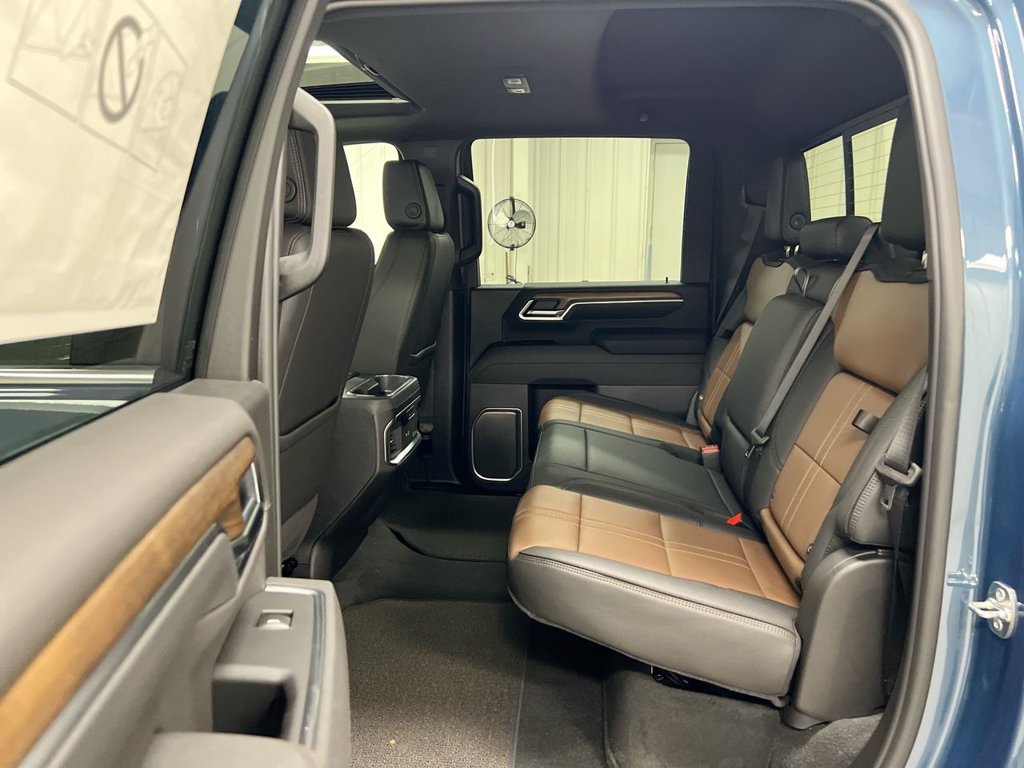 New 2026 Chevrolet Silverado 2500 High Country w/ High Country Premium Package AWD/4WD image 24