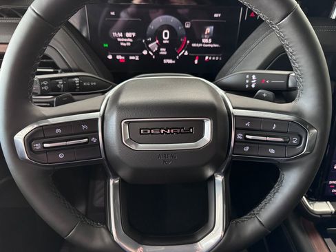 Certified 2025 GMC Yukon XL Denali AWD/4WD image 16