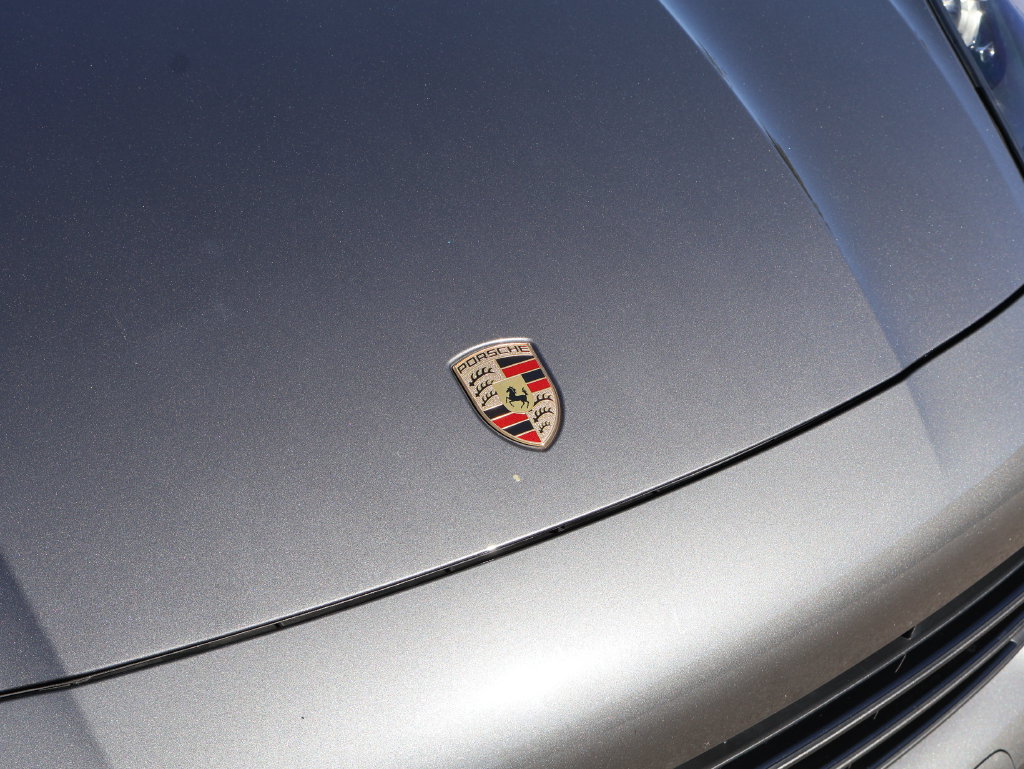 Used 2020 Porsche Cayenne AWD/4WD image 13