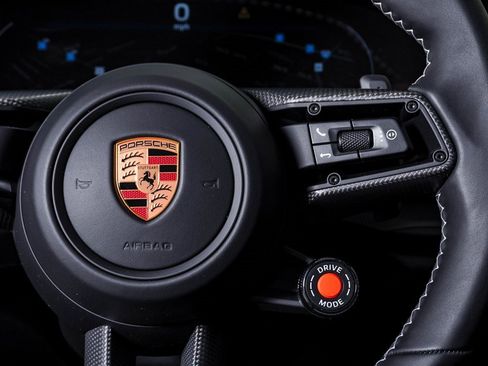 New 2026 Porsche 911 Carrera GTS image 21