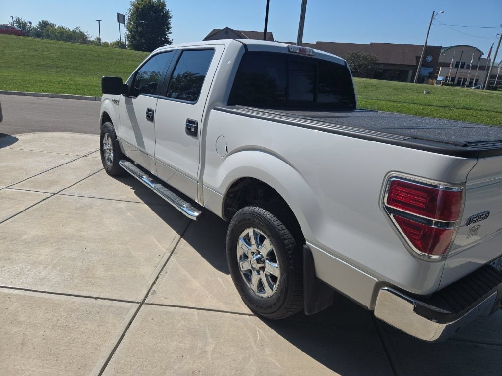 Used 2014 Ford F150 XLT w/ Equipment Group 302A Luxury AWD/4WD image 2