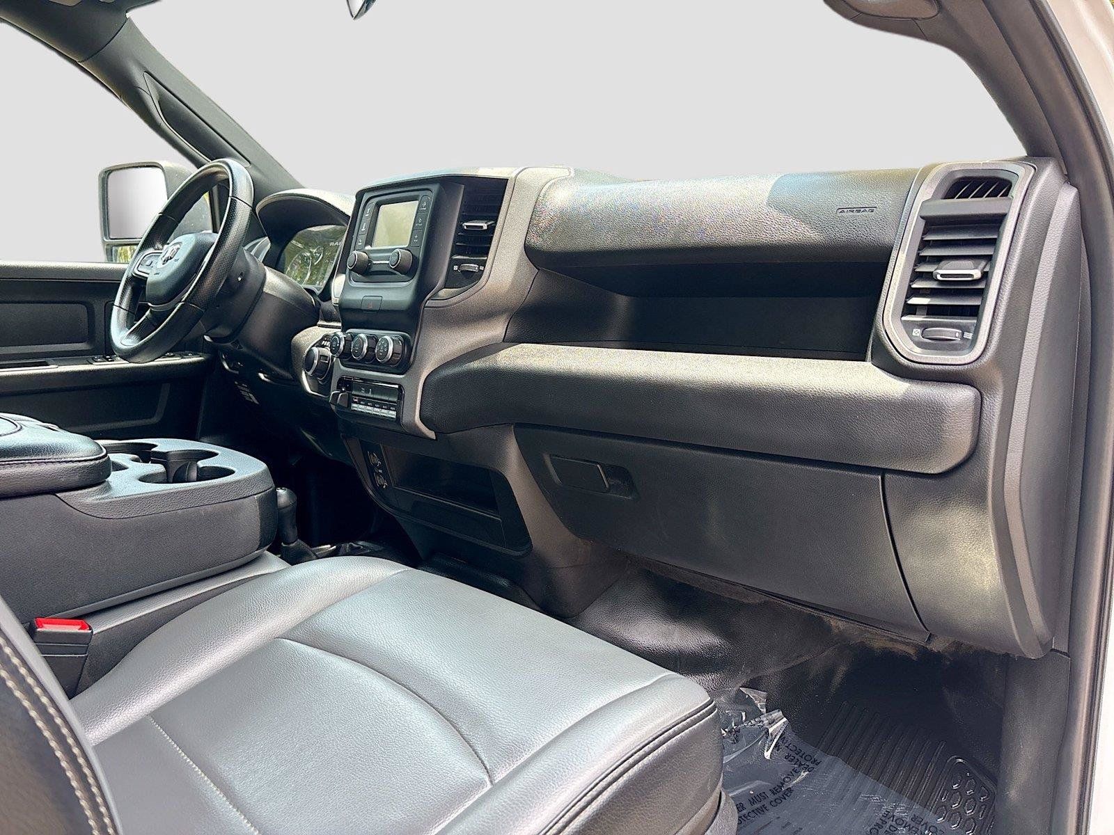 Used 2024 RAM 3500 Tradesman AWD/4WD image 27