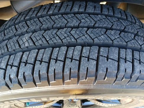 Used 2021 Chevrolet Colorado LT w/ Redline Special Edition image 54