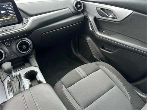 Certified 2023 Chevrolet Blazer LT w/ Convenience Package image 15