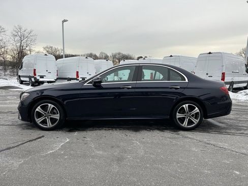 Used 2018 Mercedes-Benz E 300 E 300 image 4