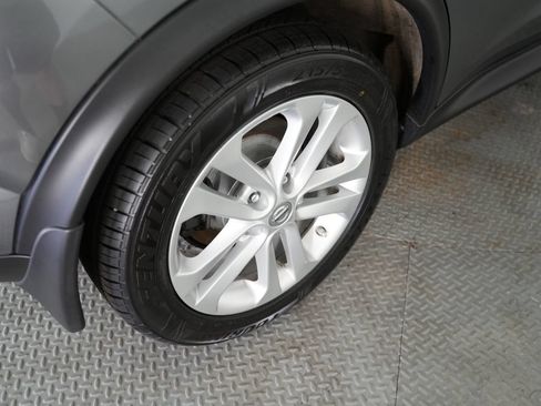 Used 2013 Nissan Juke SV AWD/4WD image 44