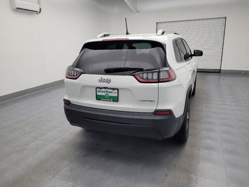 Used 2019 Jeep Cherokee Limited FWD image 7