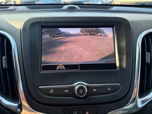 Used 2023 Chevrolet Equinox LT FWD image 21