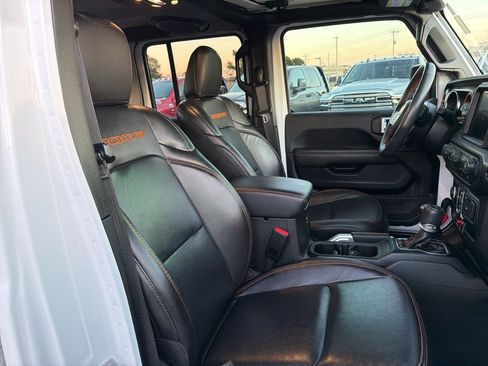 Used 2022 Jeep Gladiator Mojave w/ LED Lighting Group image 21
