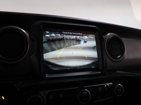 Used 2021 Jeep Wrangler Unlimited Sport image 27