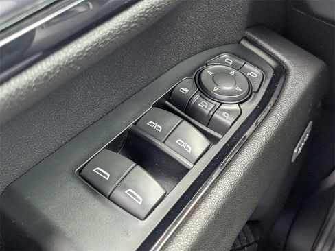 Used 2024 GMC Sierra 2500 AT4 w/ AT4 Premium Plus Package image 24