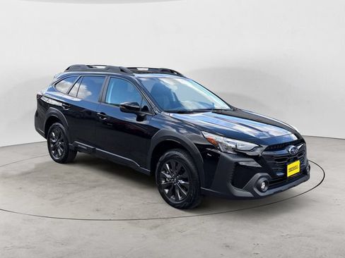 Certified 2025 Subaru Outback Onyx Edition AWD/4WD image 7