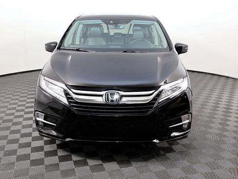 Used 2019 Honda Odyssey Elite image 3