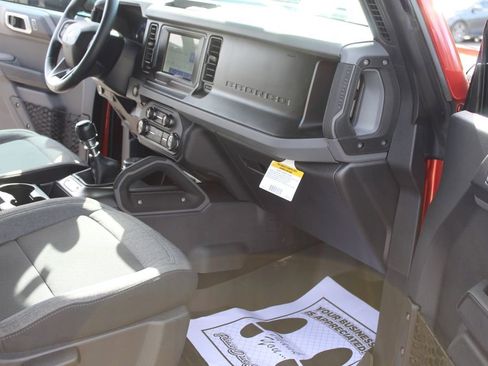 Used 2022 Ford Bronco Big Bend image 15