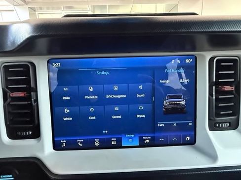 Used 2024 Ford Bronco Heritage Edition AWD/4WD image 28