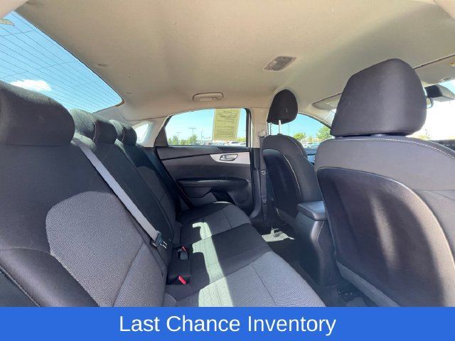 Used 2022 Kia Forte LXS FWD image 29