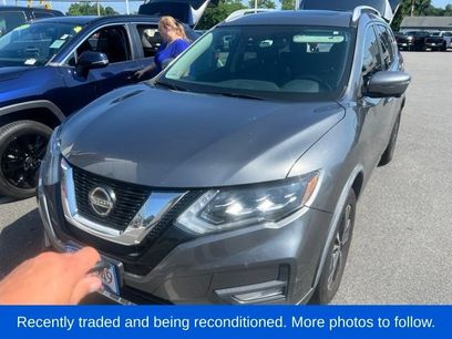 Used 2018 Nissan Rogue SL w/ Premium Package