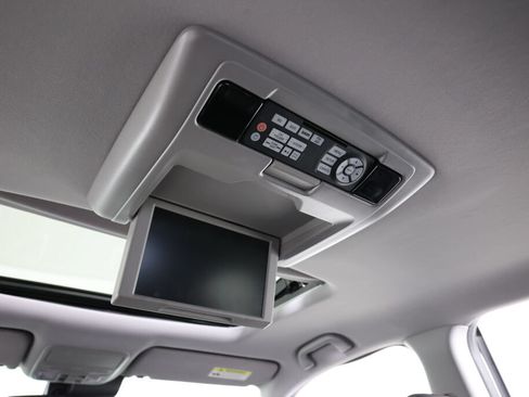 Used 2017 Honda Pilot Touring image 15