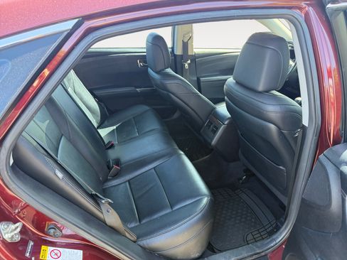 Used 2014 Toyota Avalon XLE Touring FWD image 18