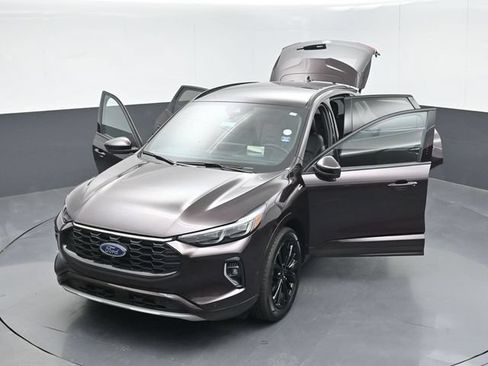 Certified 2023 Ford Escape ST-Line Elite w/ Premium Technology Package AWD/4WD image 57