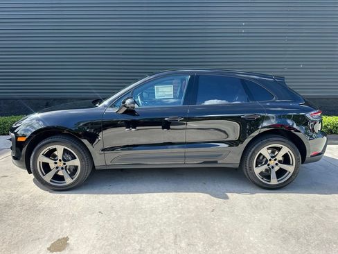 Used 2026 Porsche Macan AWD/4WD image 2