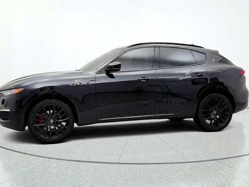 Used 2022 Maserati Levante GT AWD/4WD image 8