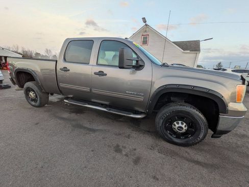 Used 2013 GMC Sierra 2500 SLE w/ Convenience Package image 5