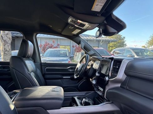 Used 2023 RAM 1500 Laramie image 12