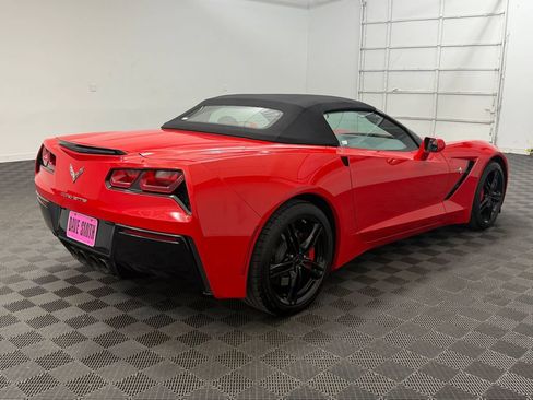 Used 2016 Chevrolet Corvette Stingray Convertible RWD image 8