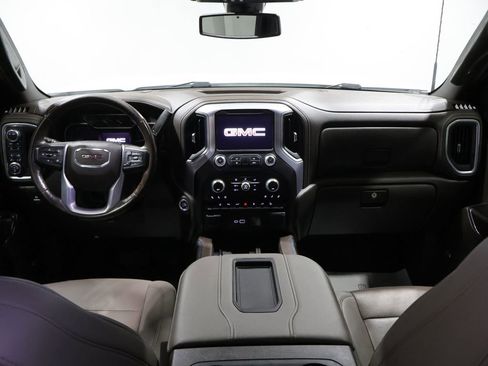 Used 2022 GMC Sierra 2500 SLT w/ SLT Premium Package AWD/4WD image 18