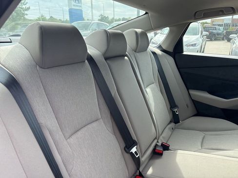 Certified 2025 Honda Accord SE image 32