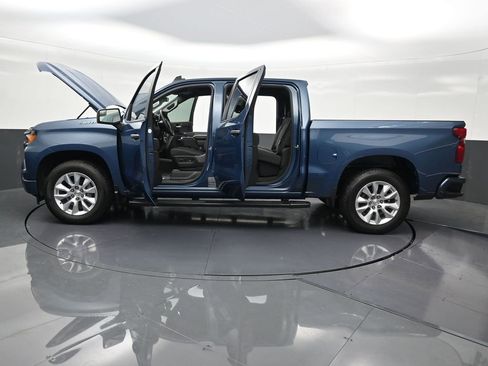 Used 2024 Chevrolet Silverado 1500 Custom image 34