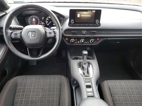 Used 2023 Honda HR-V Sport image 11