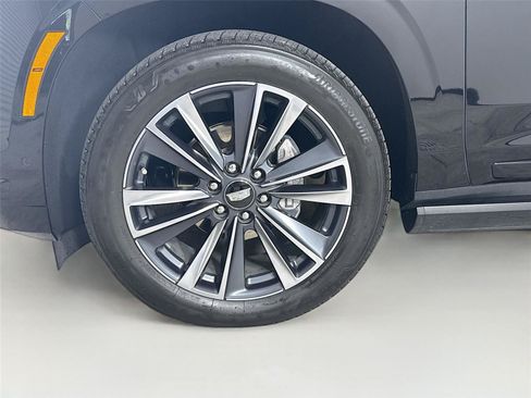 Used 2025 Cadillac Escalade Sport w/ Touring Package AWD/4WD image 32