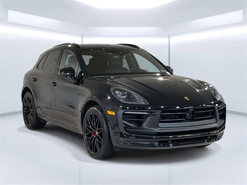 Used 2025 Porsche Macan GTS image 9