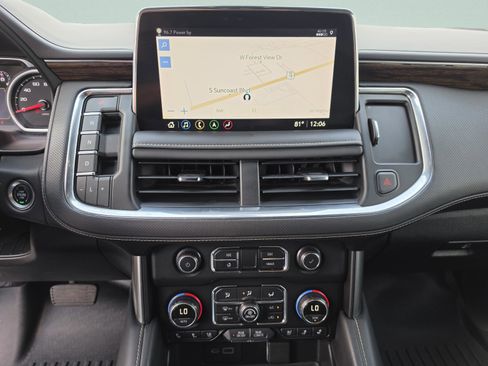 Used 2021 Chevrolet Tahoe Premier RWD image 25